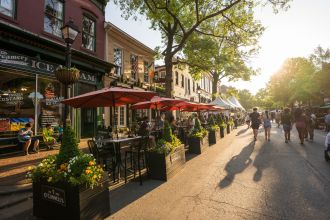 100-King-Street-CREDIT-Chris-Cruz-for-Visit-Alexandria--12--large.jpg